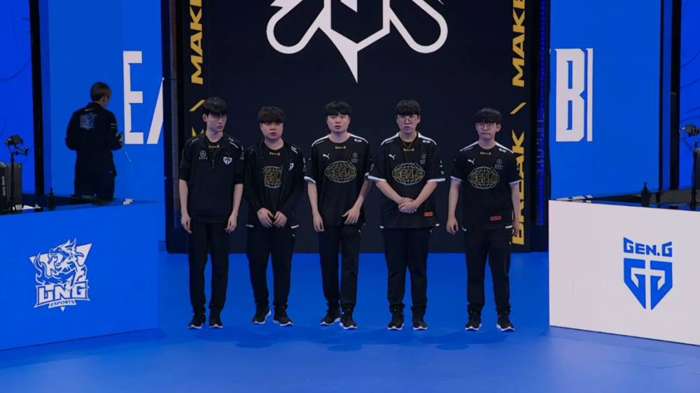 美网中的聪 美网中的聪