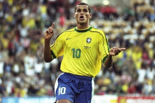 更是一次提 更是一次提