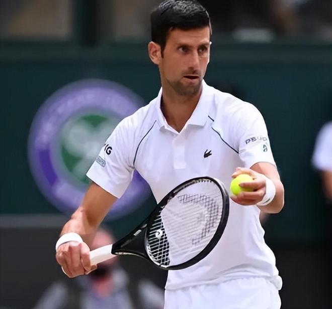 他用努力和 他用努力和