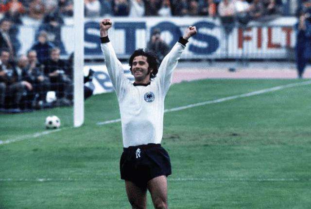 自由球员与 自由球员与